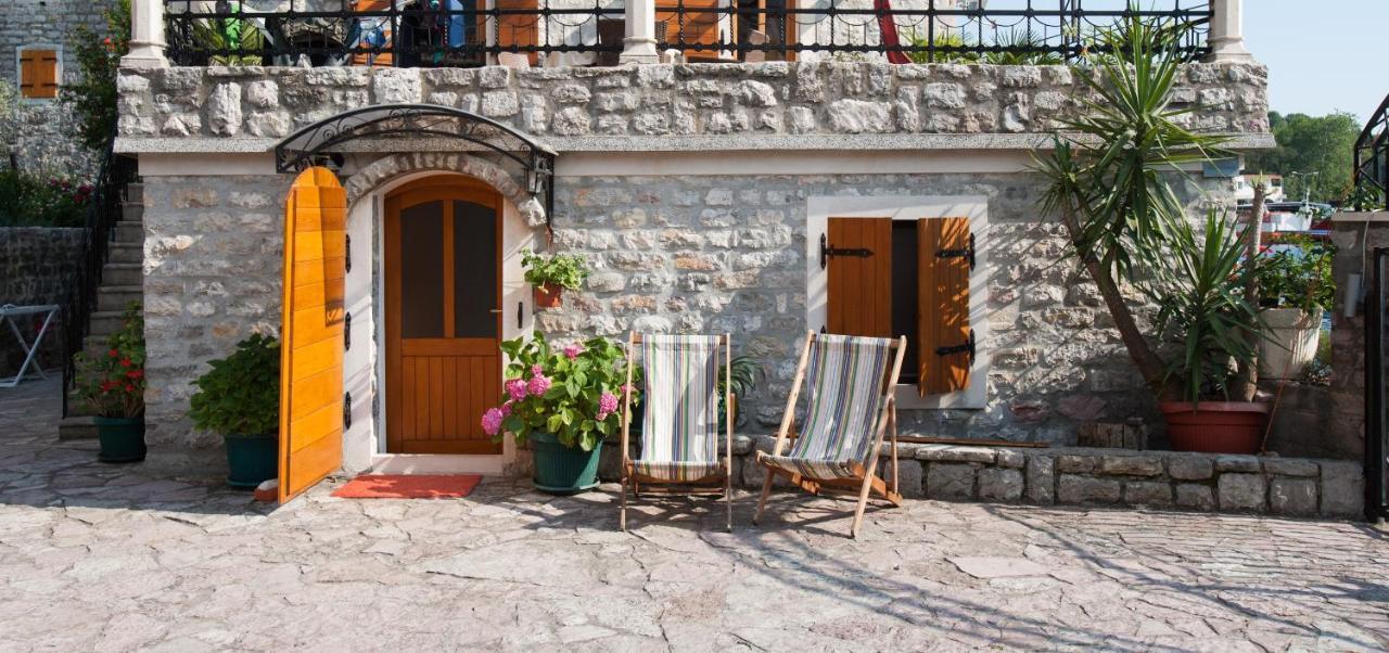 Apartments Villa Serventi Tivat Exterior photo