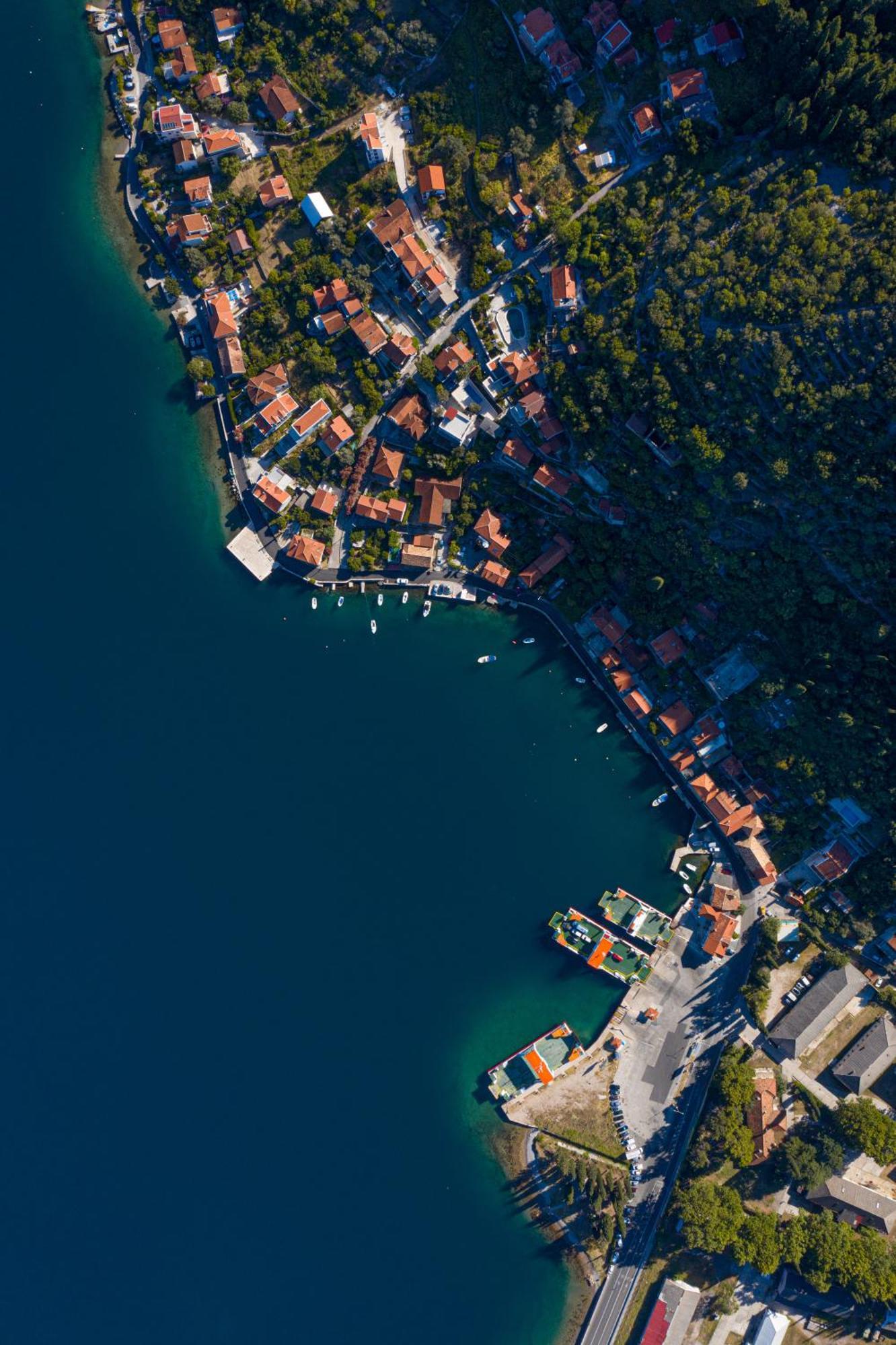 Apartments Villa Serventi Tivat Exterior photo